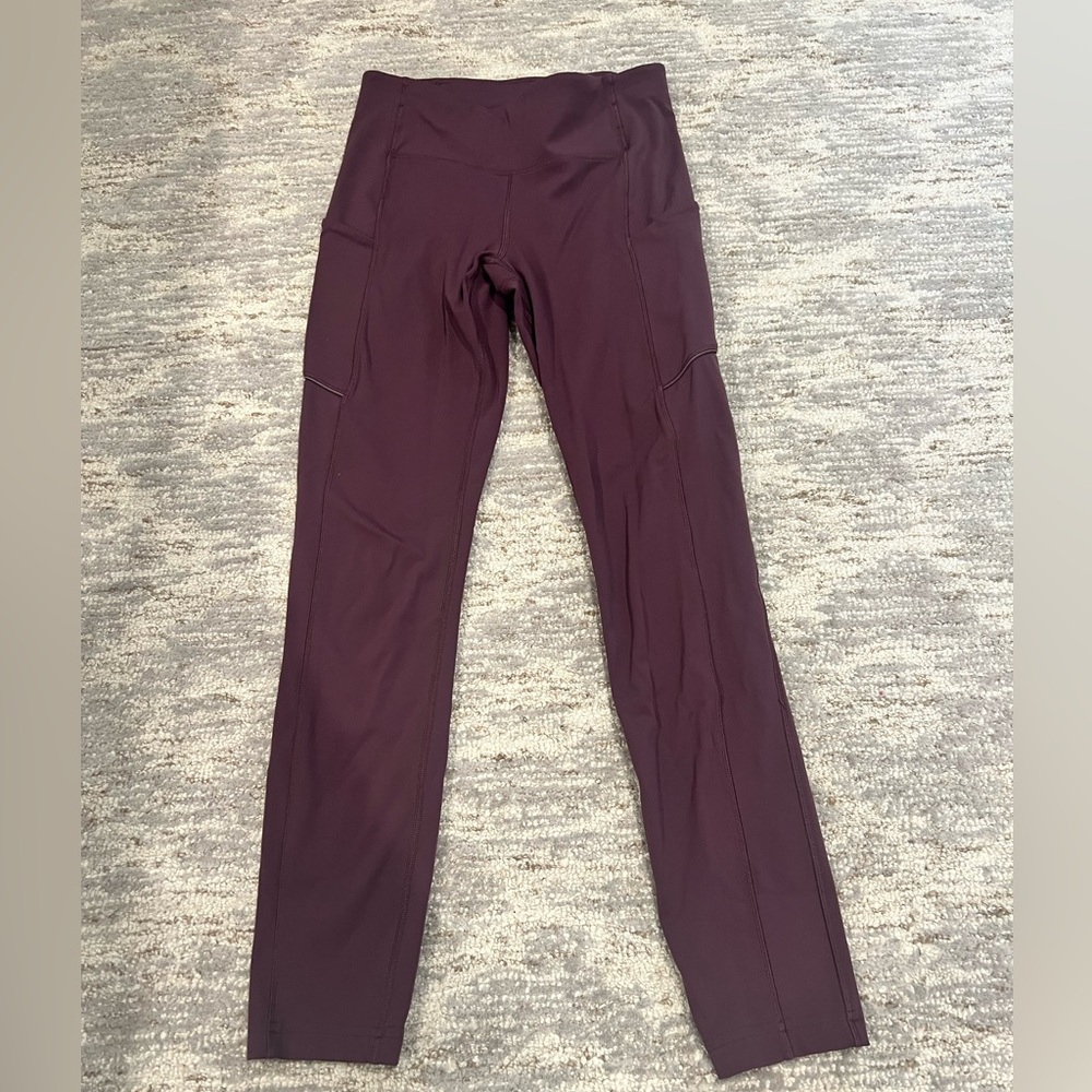 Lululemon Size 4 Women's Purple High-Waisted Leggings - 25”